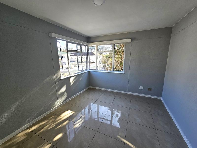 2 Bedroom Property for Sale in Rondebosch Western Cape